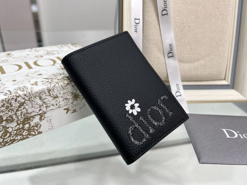 Sleek Christian Dior Wallet 76969