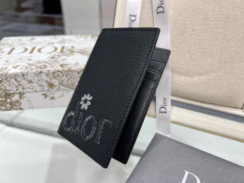 Sleek Christian Dior Wallet 76969