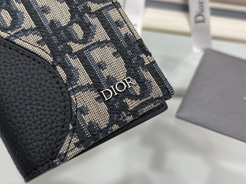 UrbanChic Christian Dior Wallet 76960