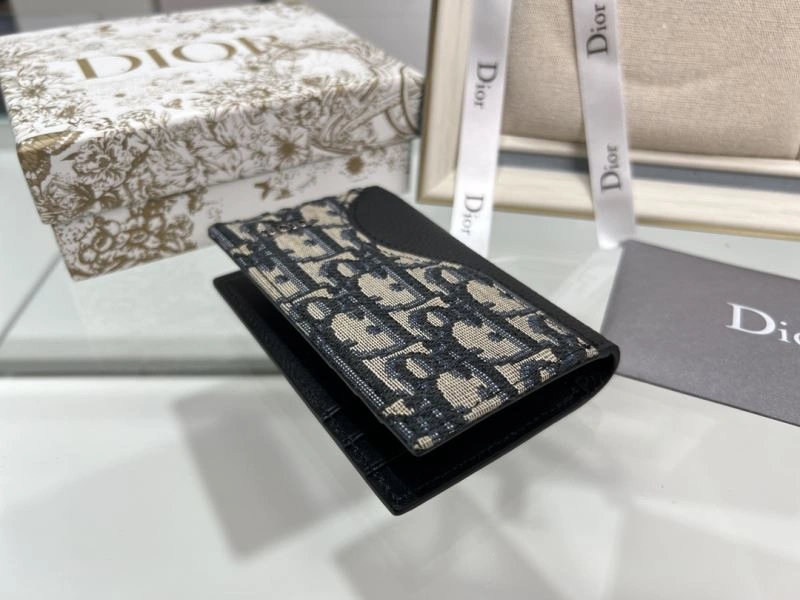 UrbanChic Christian Dior Wallet 76960