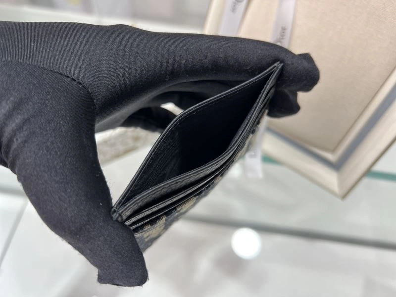 Snug Christian Dior Wallet 74187