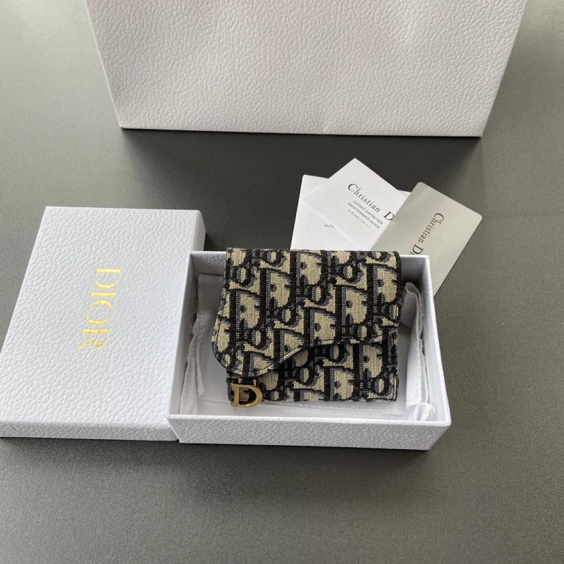 Contemporary Christian Dior Wallet 68491