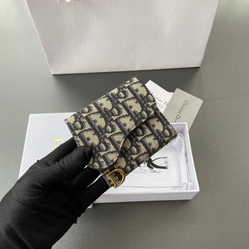 Contemporary Christian Dior Wallet 68491