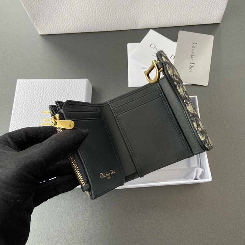 Contemporary Christian Dior Wallet 68491