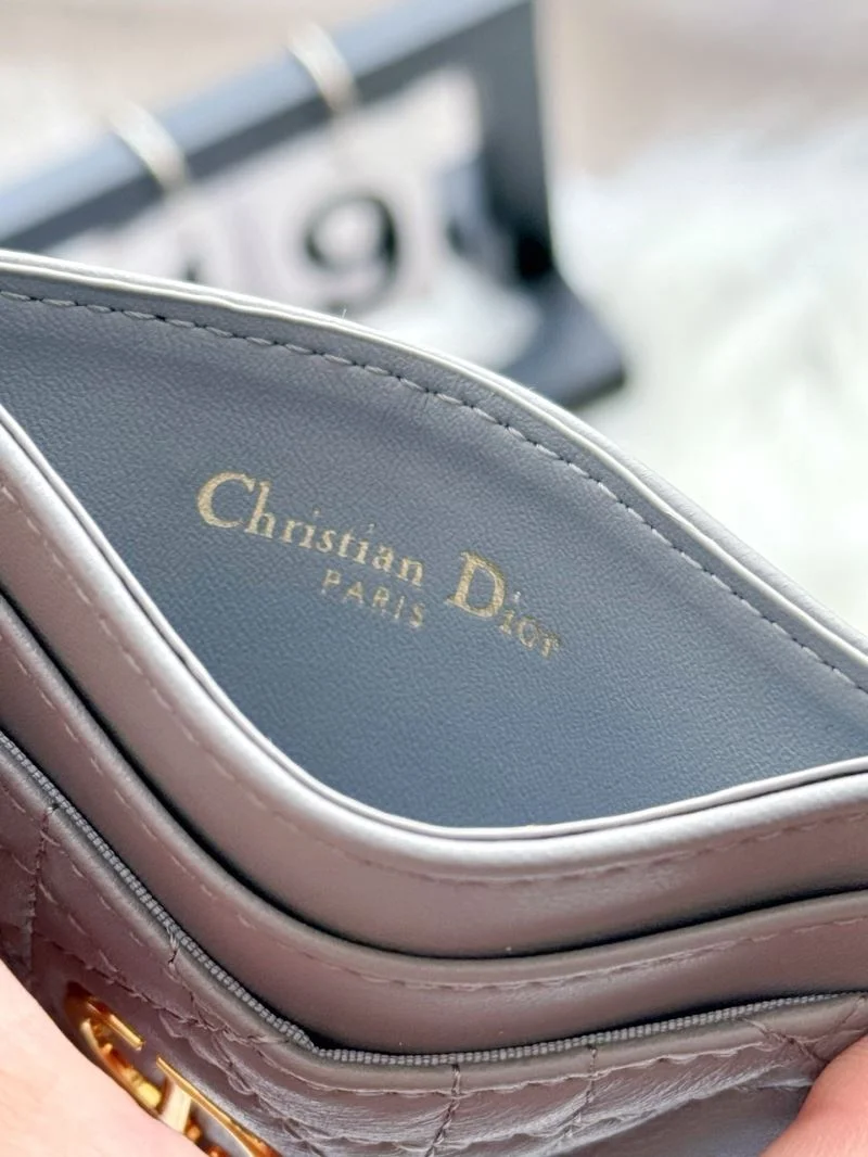 Timeless Christian Dior Wallets Purse 46684