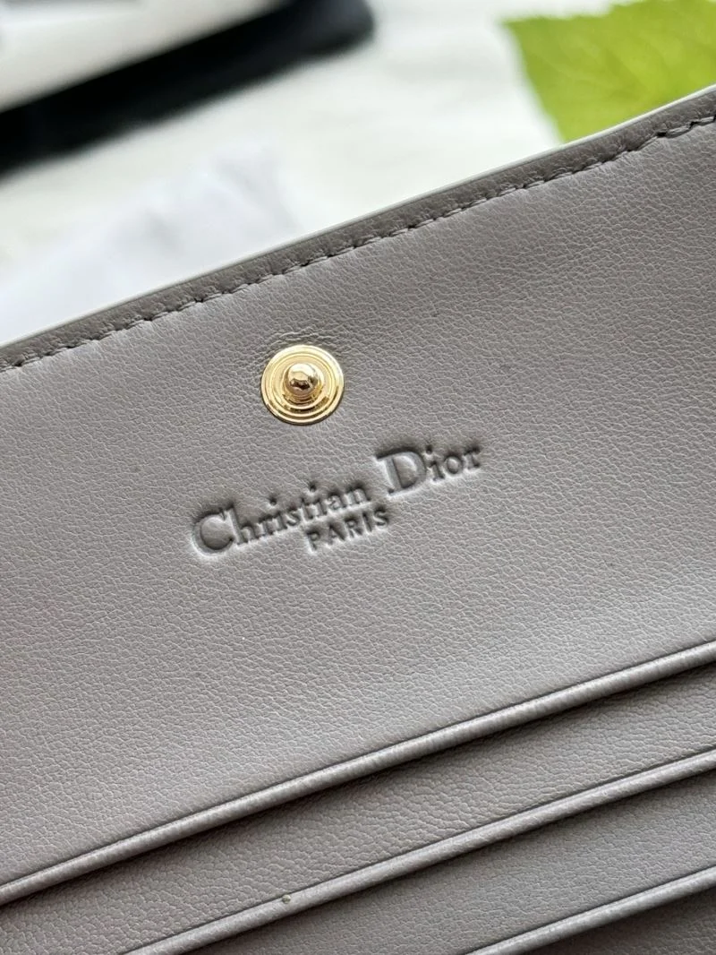 Christian Dior Wallets Purse Comfortable 46750