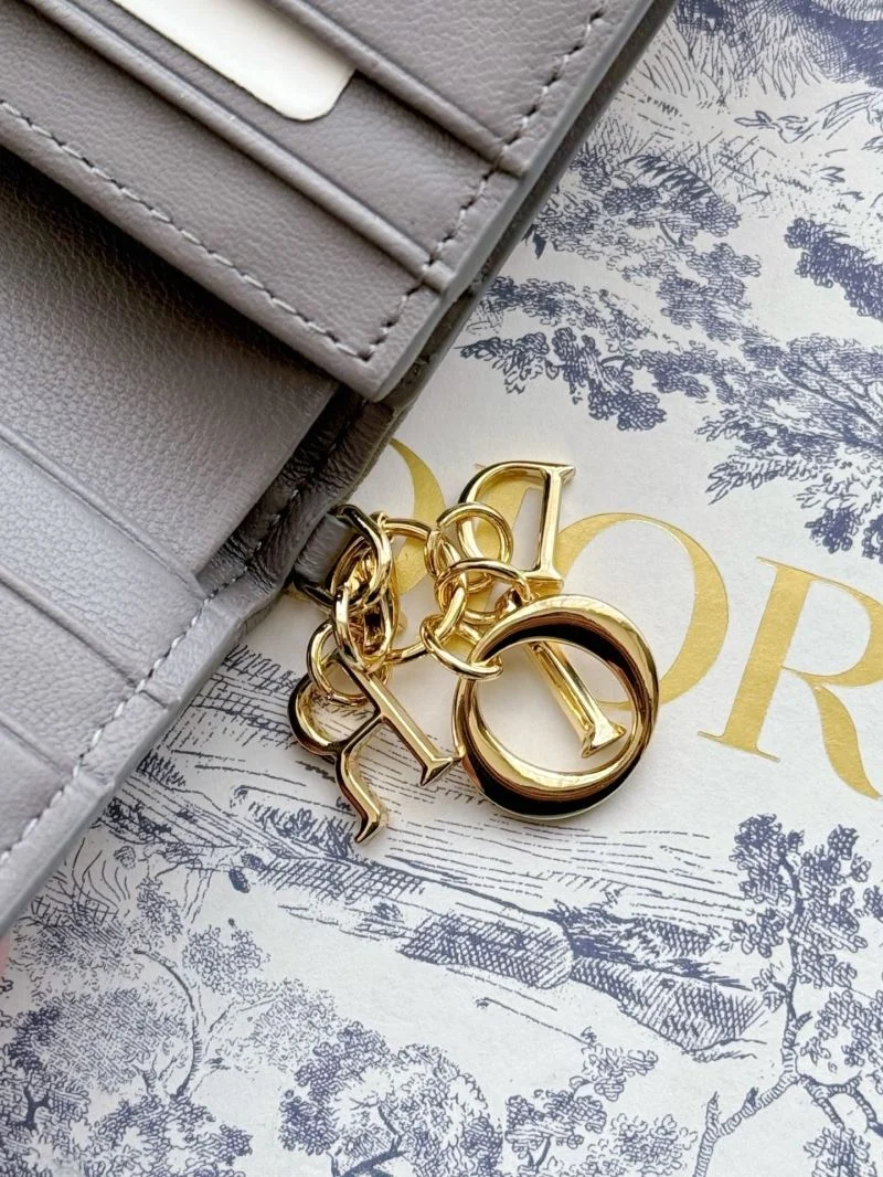 Christian Dior Wallets Purse Comfortable 46750