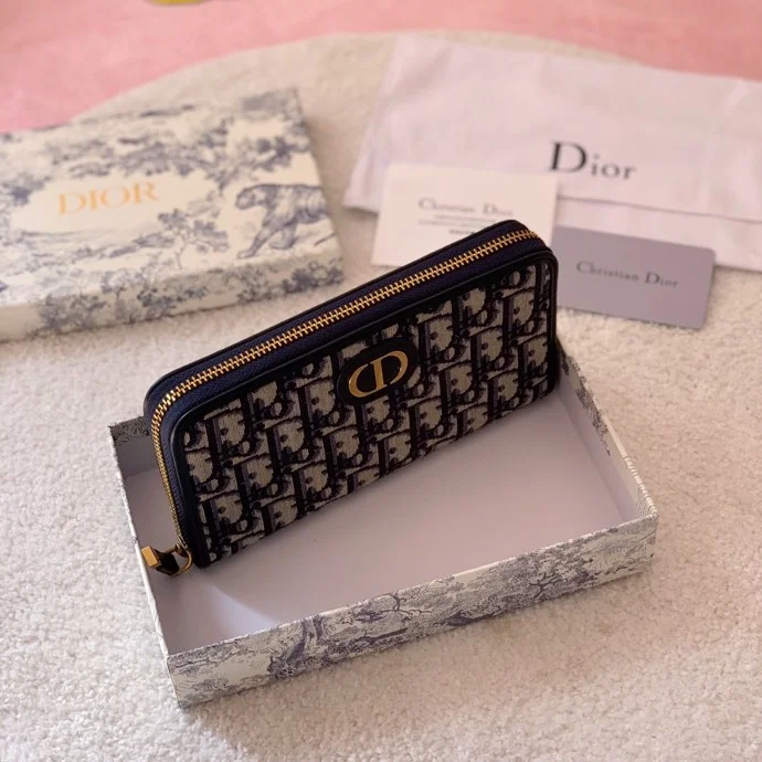 Christian Dior Wallets Purse DailyWear 46696