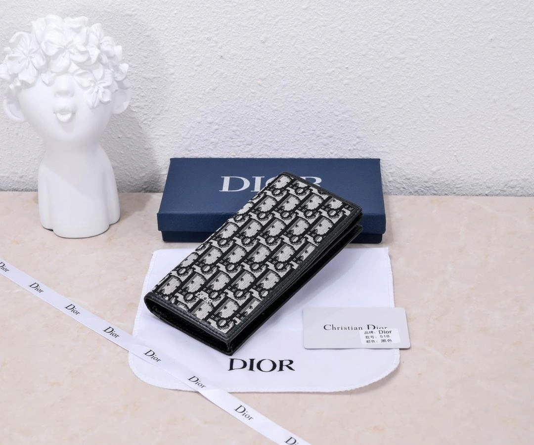 Christian Dior Wallets Purse Comfortable 93209