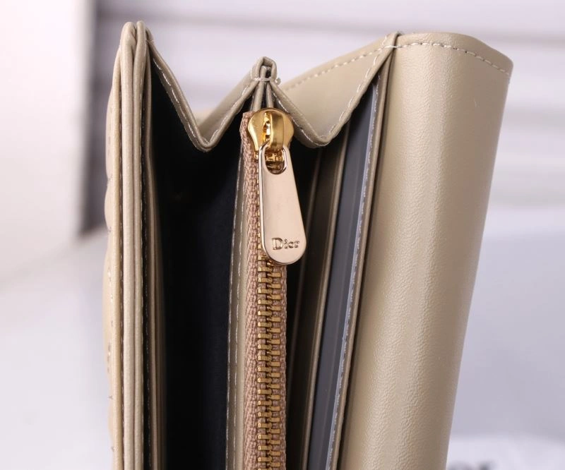 Christian Dior Wallets Purse Versatile 88286