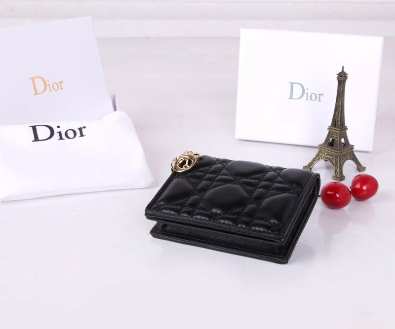 Christian Dior Wallets Purse Fashionable 88244