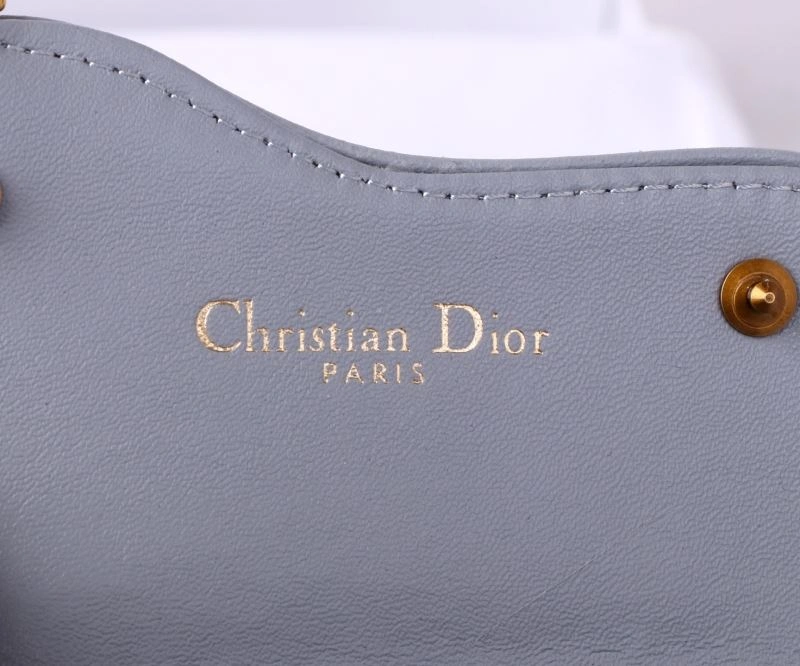 Sleek Christian Dior Wallets Purse 88306