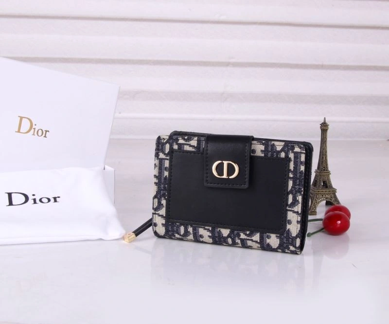 Christian Dior Wallets Purse Fashionable 88235