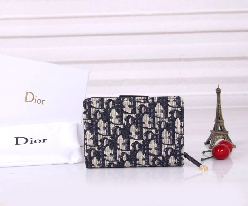 Christian Dior Wallets Purse Fashionable 88235