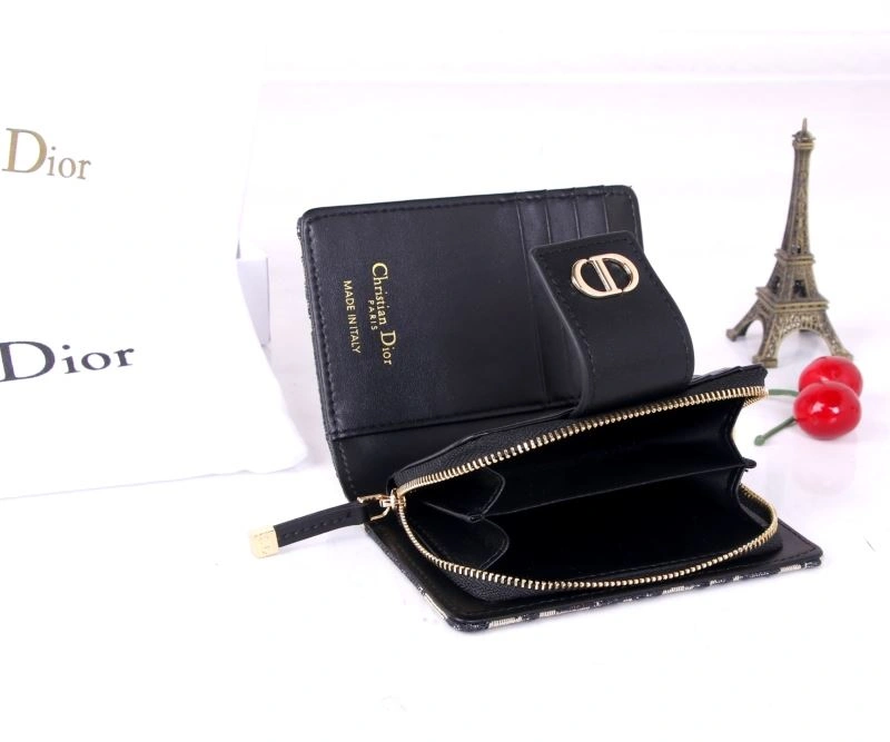Christian Dior Wallets Purse Fashionable 88235