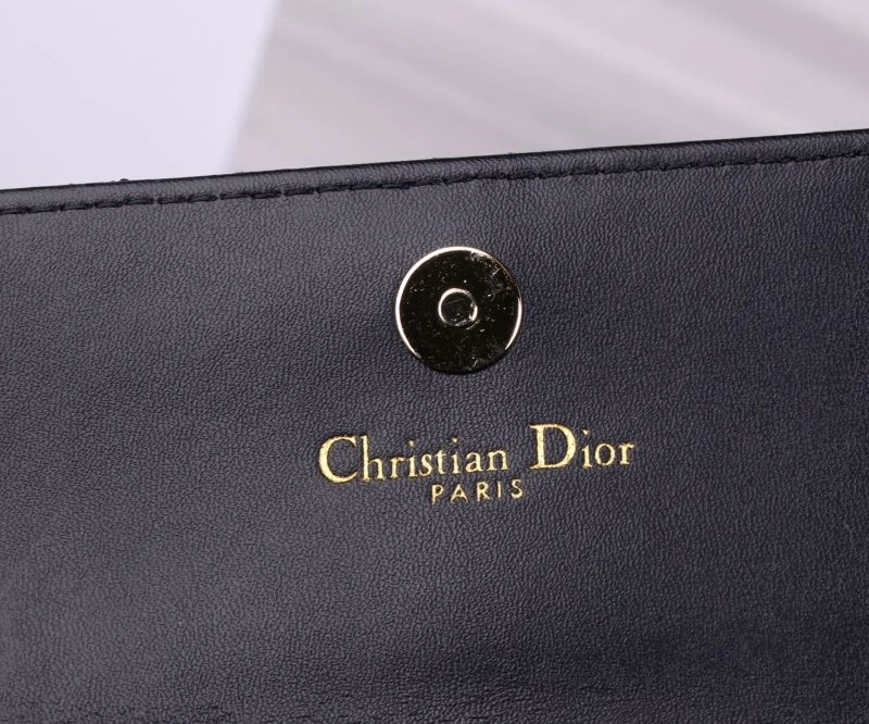 EyeCatching Christian Dior Wallets Purse 88228