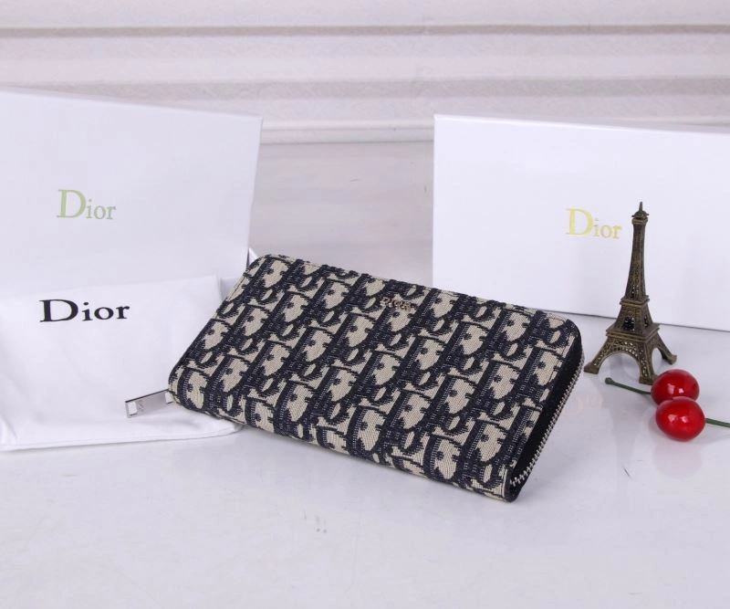 Christian Dior Wallets Purse Comfortable 88227