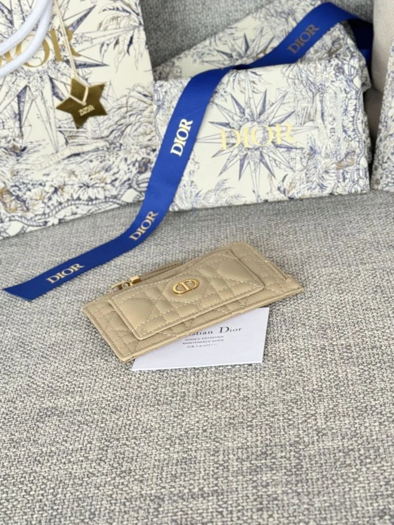 Christian Dior Wallets Purse Durable 46108