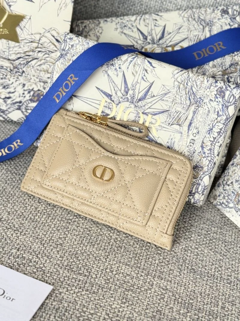 Christian Dior Wallets Purse Durable 46108