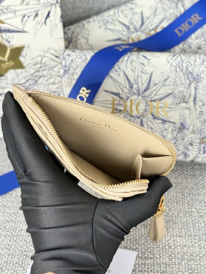 Christian Dior Wallets Purse Durable 46108