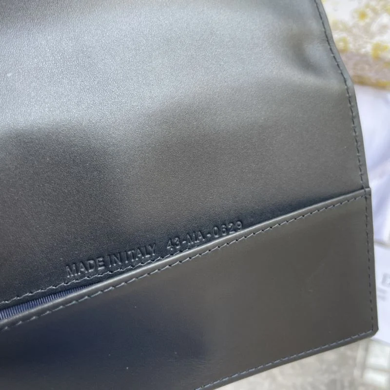 Unisex Christian Dior Wallets Purse 46081