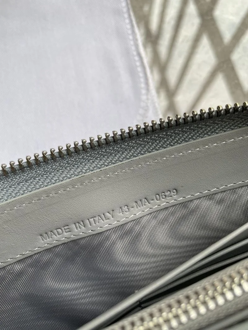 Breathable Christian Dior Wallets Purse 46058