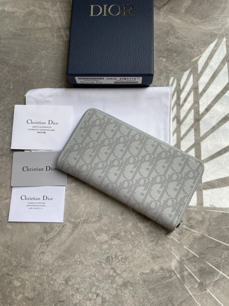 Sophisticated Christian Dior Wallets Purse 46015