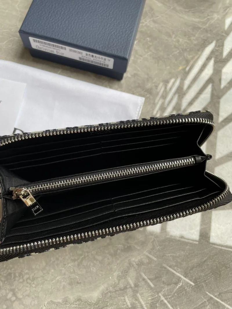Trendsetting Christian Dior Wallets Purse 46011