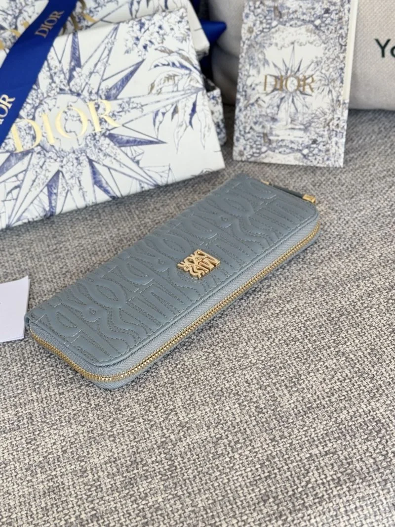Resilient Christian Dior Wallets Purse 46005