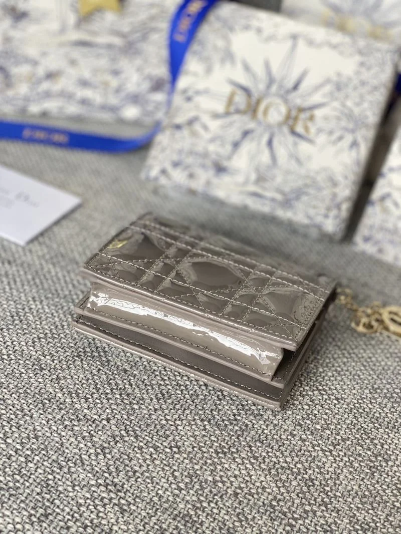 Resilient Christian Dior Wallets Purse 45921
