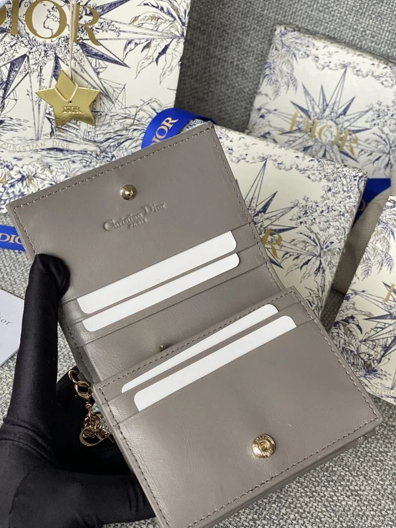 Resilient Christian Dior Wallets Purse 45921