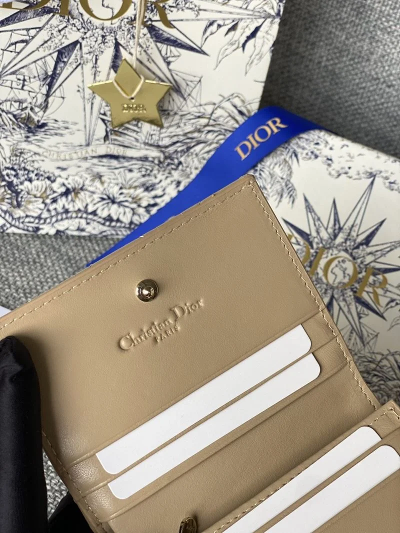 Christian Dior Wallets Purse Durable 45917