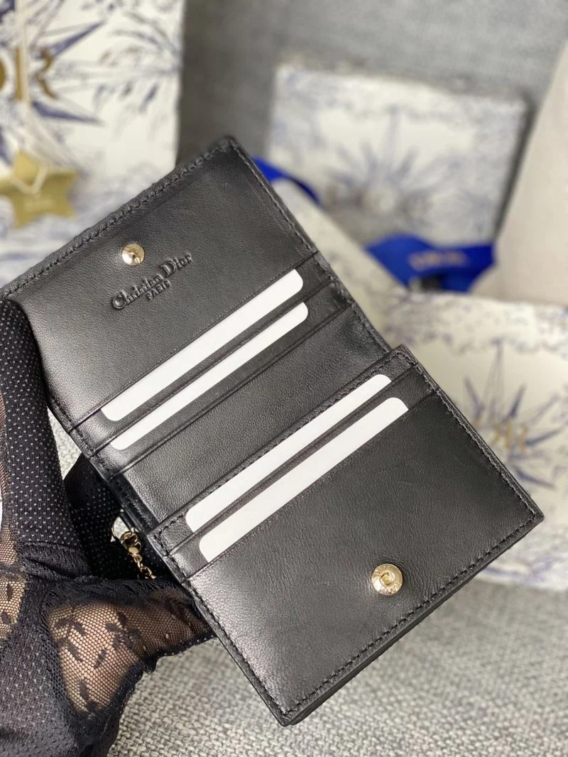 Cozy Christian Dior Wallets Purse 45908