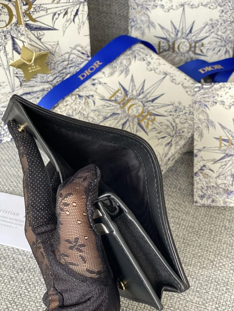 Cozy Christian Dior Wallets Purse 45908