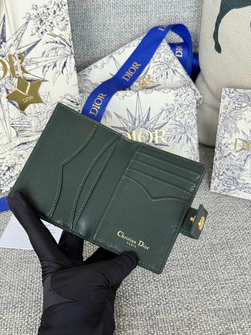 EyeCatching Christian Dior Wallets Purse 45862
