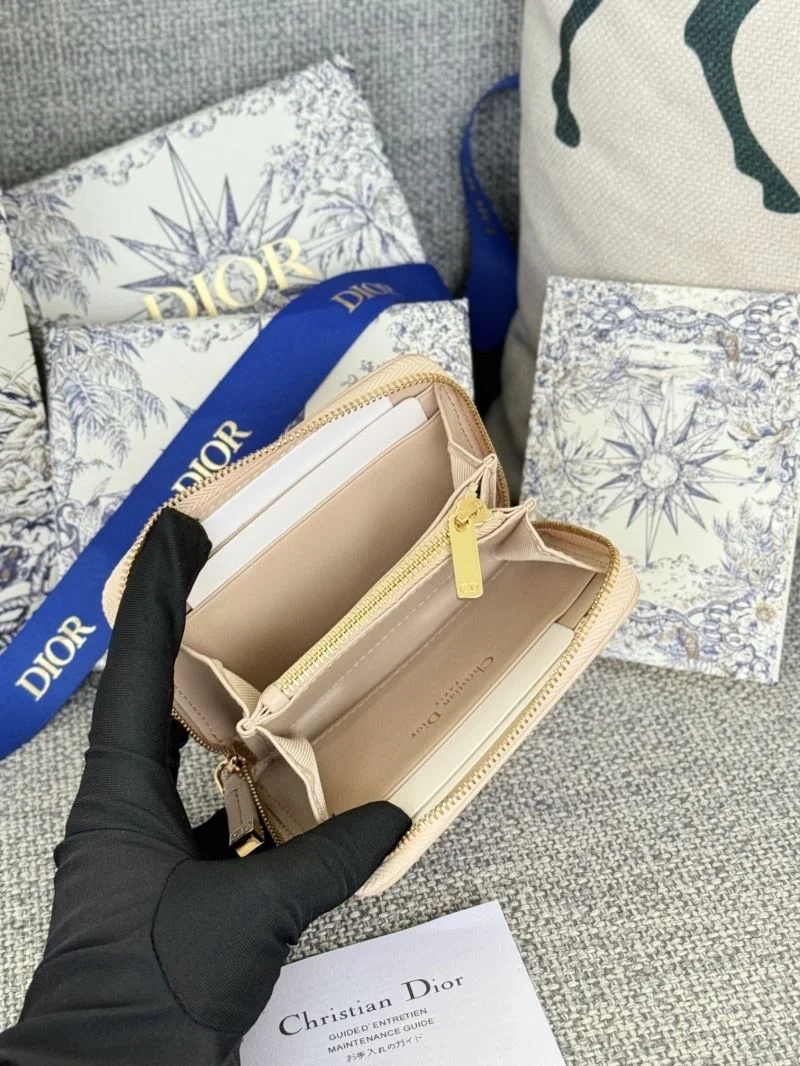 Vibrant Christian Dior Wallets Purse 45836