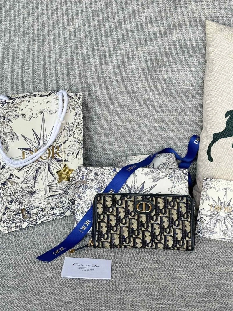Christian Dior Wallets Purse Elegant 68640