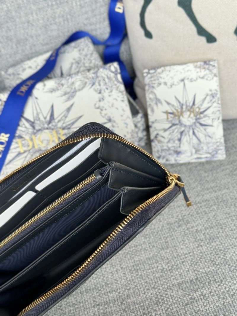 Christian Dior Wallets Purse Elegant 68640