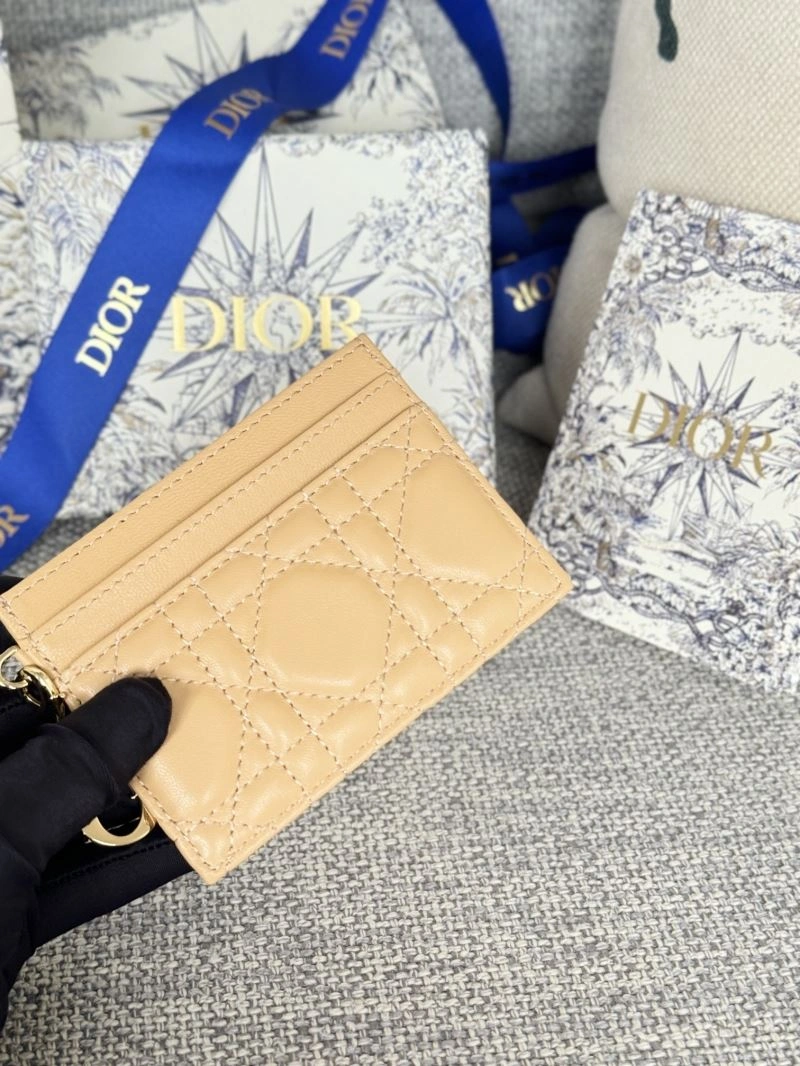 EyeCatching Christian Dior Wallets Purse 66070