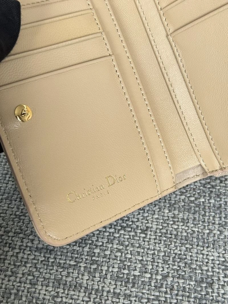 Elegant Christian Dior Wallets Purse 57037
