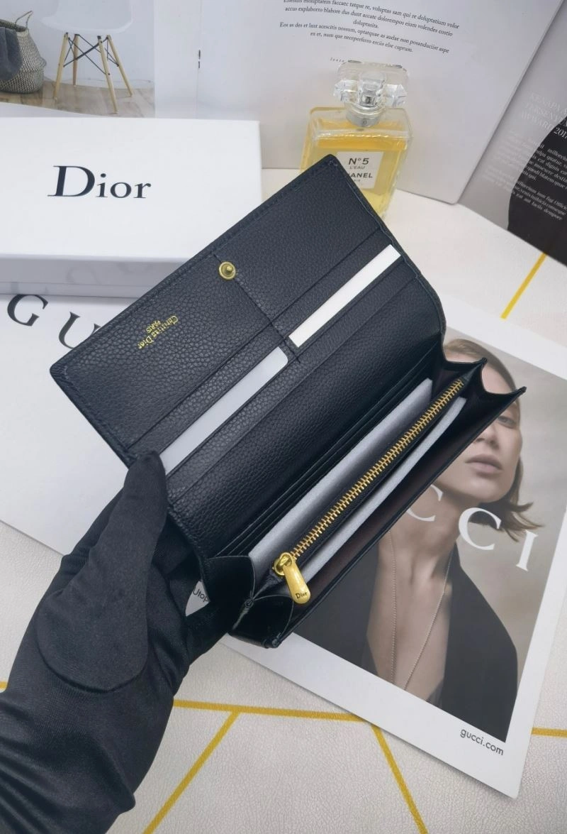 Elegant Christian Dior Wallets Purse 86155