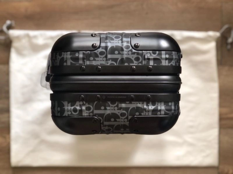 Durable Christian Dior x Rimowa Suitcase 69399