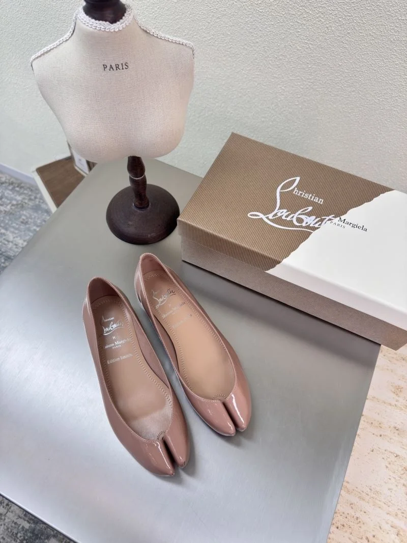 Christian Louboutin Flat Shoes QuickDry 22744