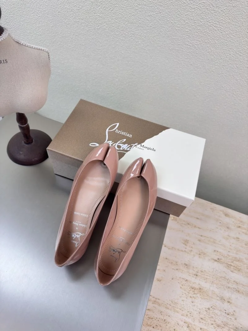 Christian Louboutin Flat Shoes QuickDry 22744