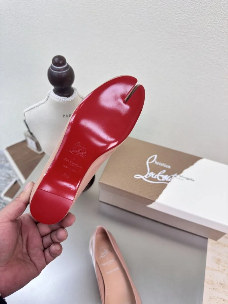 Christian Louboutin Flat Shoes QuickDry 22744