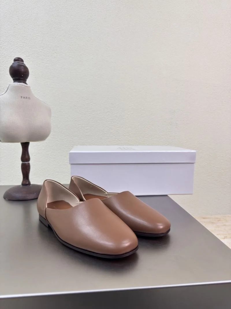 Christian Louboutin Flat Shoes Effortless 22743