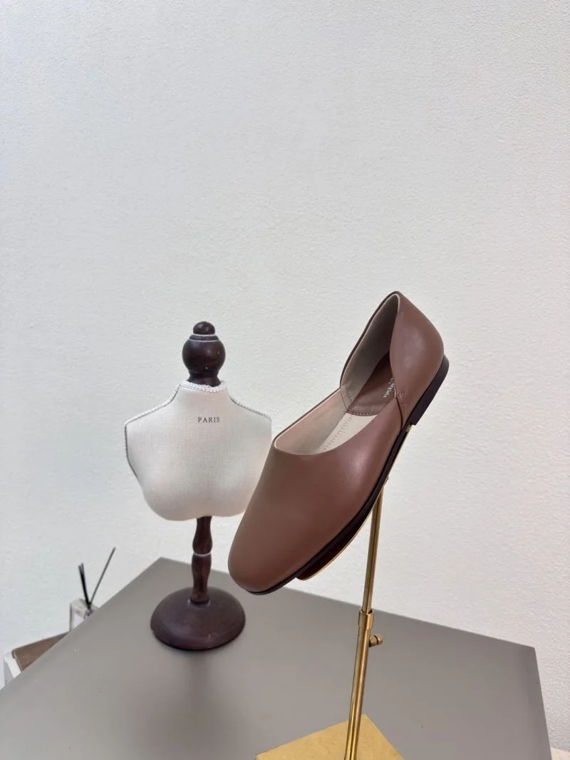 Christian Louboutin Flat Shoes Effortless 22743