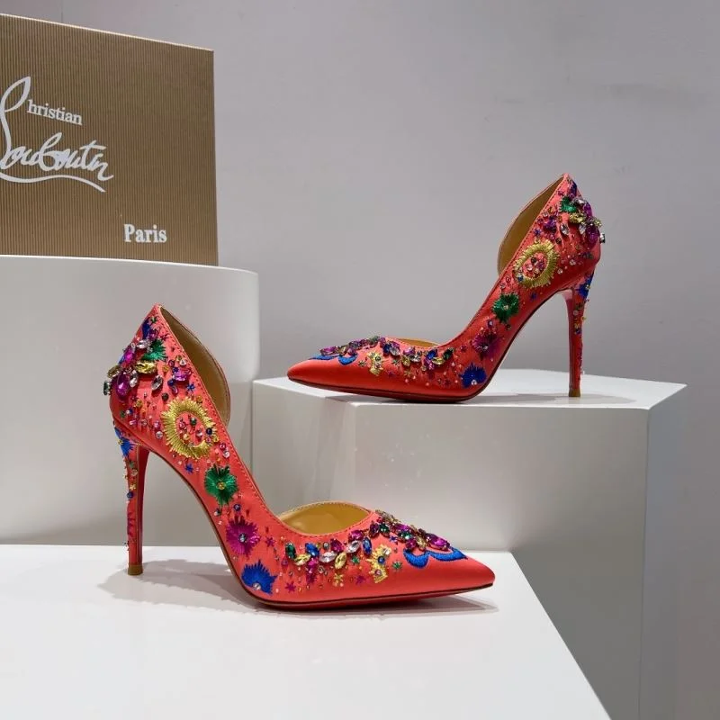 Christian Louboutin Heeled Shoes Breathable 22720
