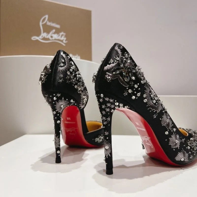 Refined Christian Louboutin Heeled Shoes 22724
