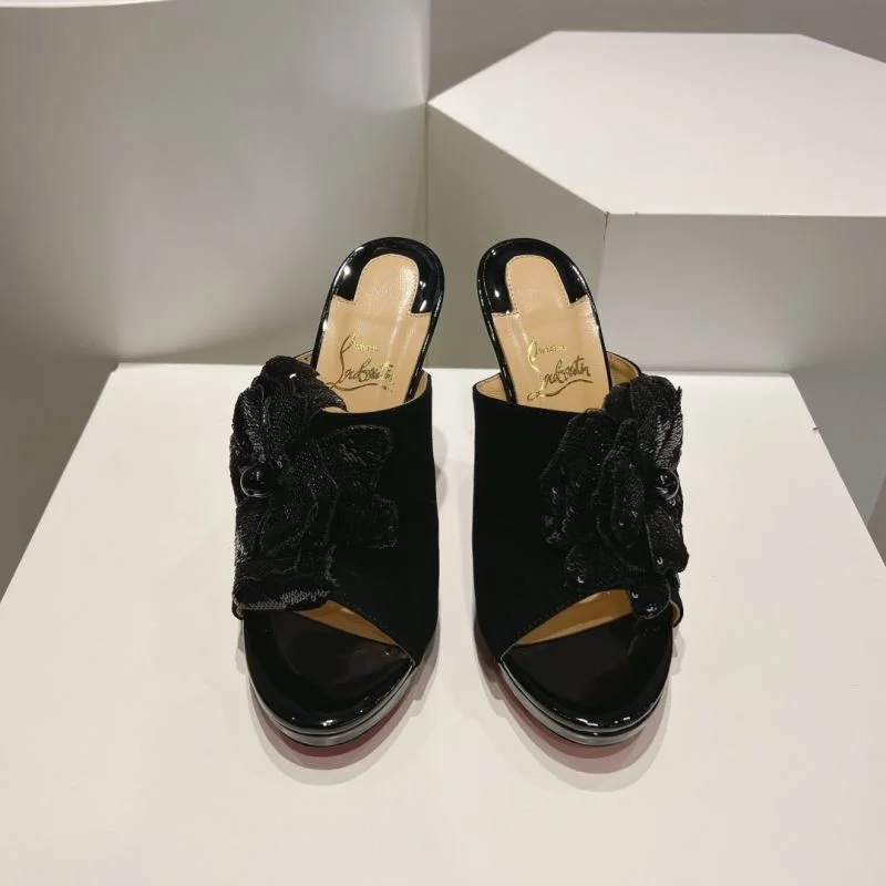 Resilient Christian Louboutin Heeled Shoes 22739